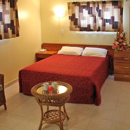 Hotel Elisa อาเพีย ภายนอก รูปภาพ