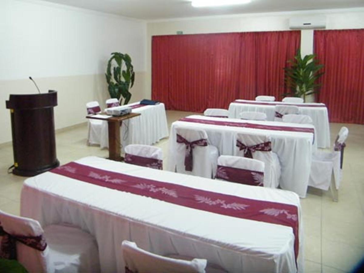 Hotel Elisa อาเพีย ภายนอก รูปภาพ